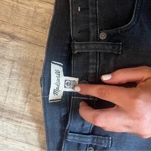 Madewell Black Ankle Cropped Jeans
